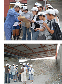 朝日小学生新聞の「ガラスびん工場親子見学会」が実施されました。